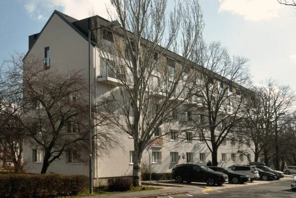 Kadnárova 42-46